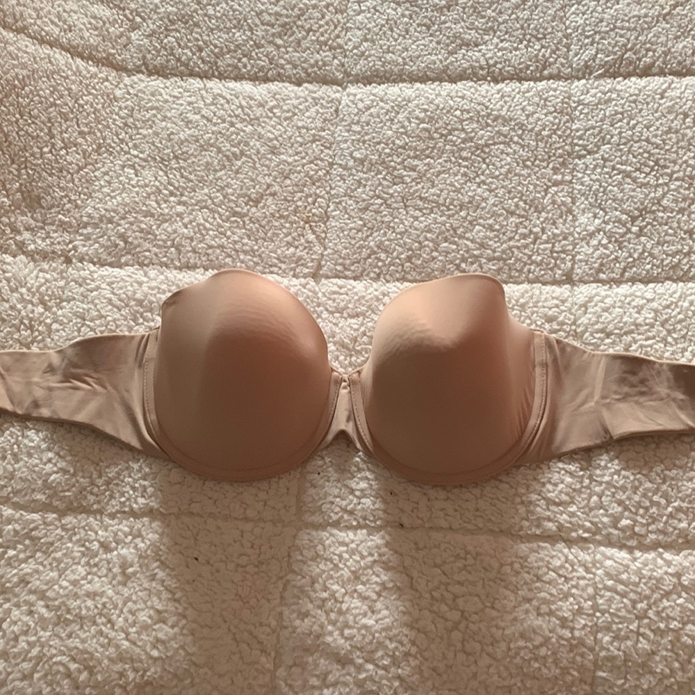 Strapless bra